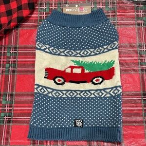 🆕 PETRAGEOUS Dog Sweater - Medium